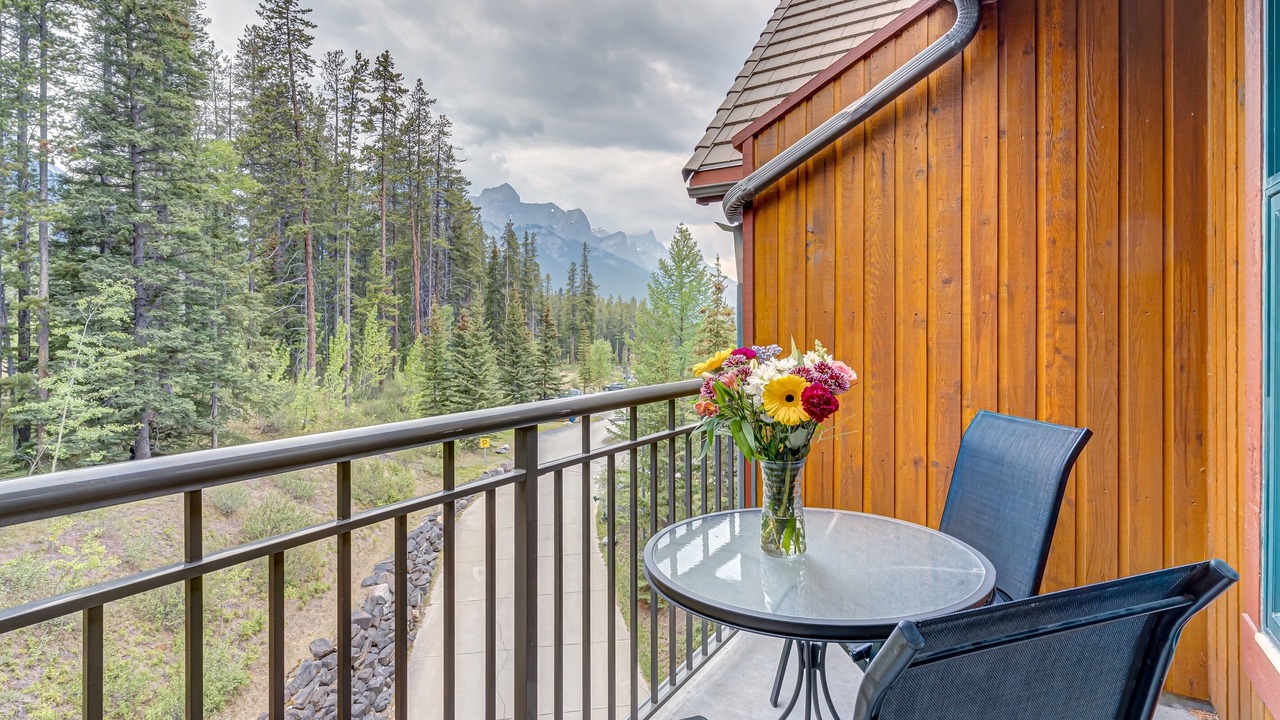 Photo of Patio Balcony in Canmore