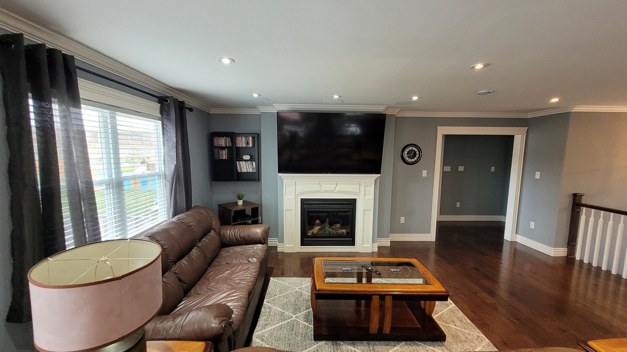 Photo of Livingroom in Terra Nova