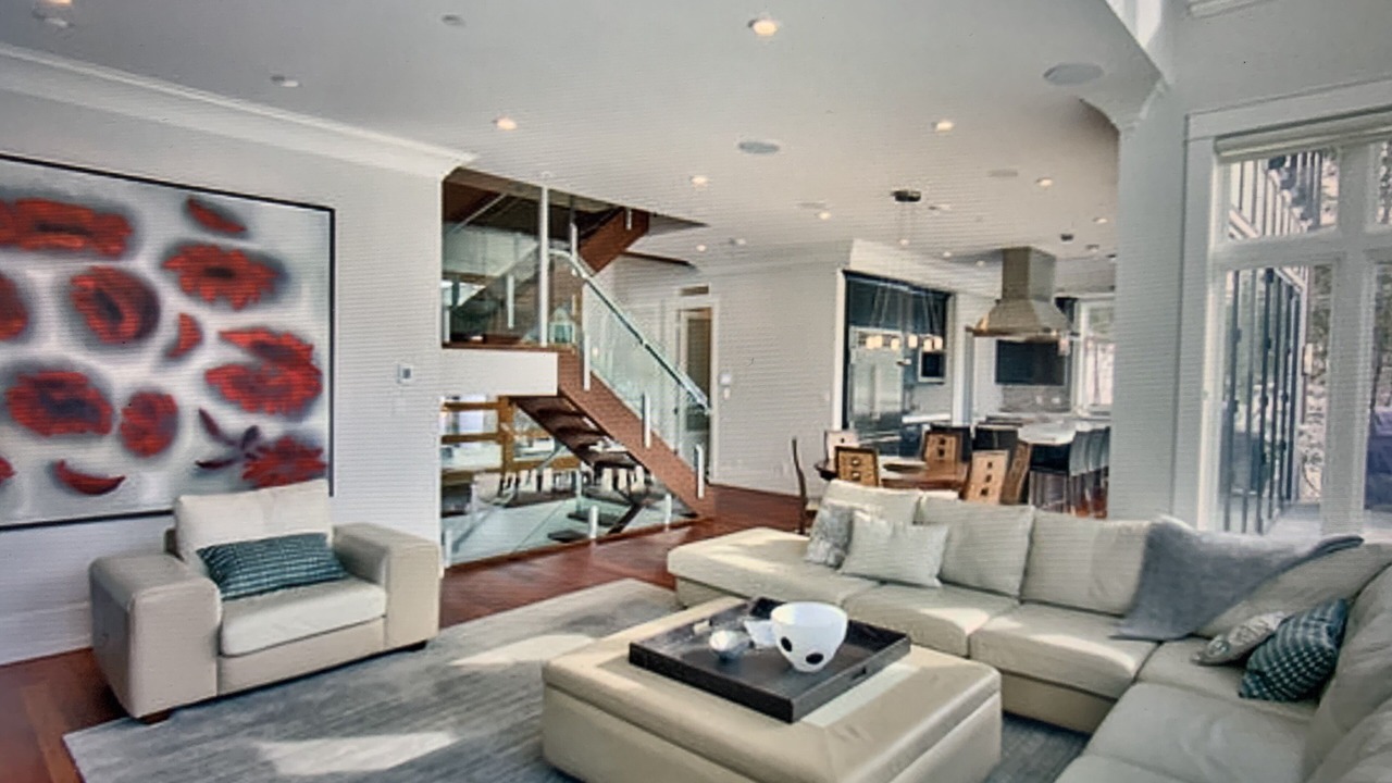 Photo of Livingroom in Revelstoke