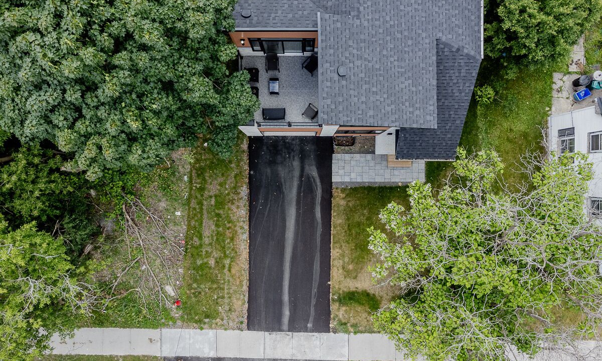 Photo of Outdoor in Belleville