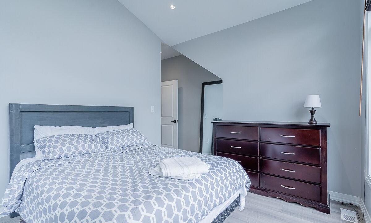 Photo of Bedroom in Belleville