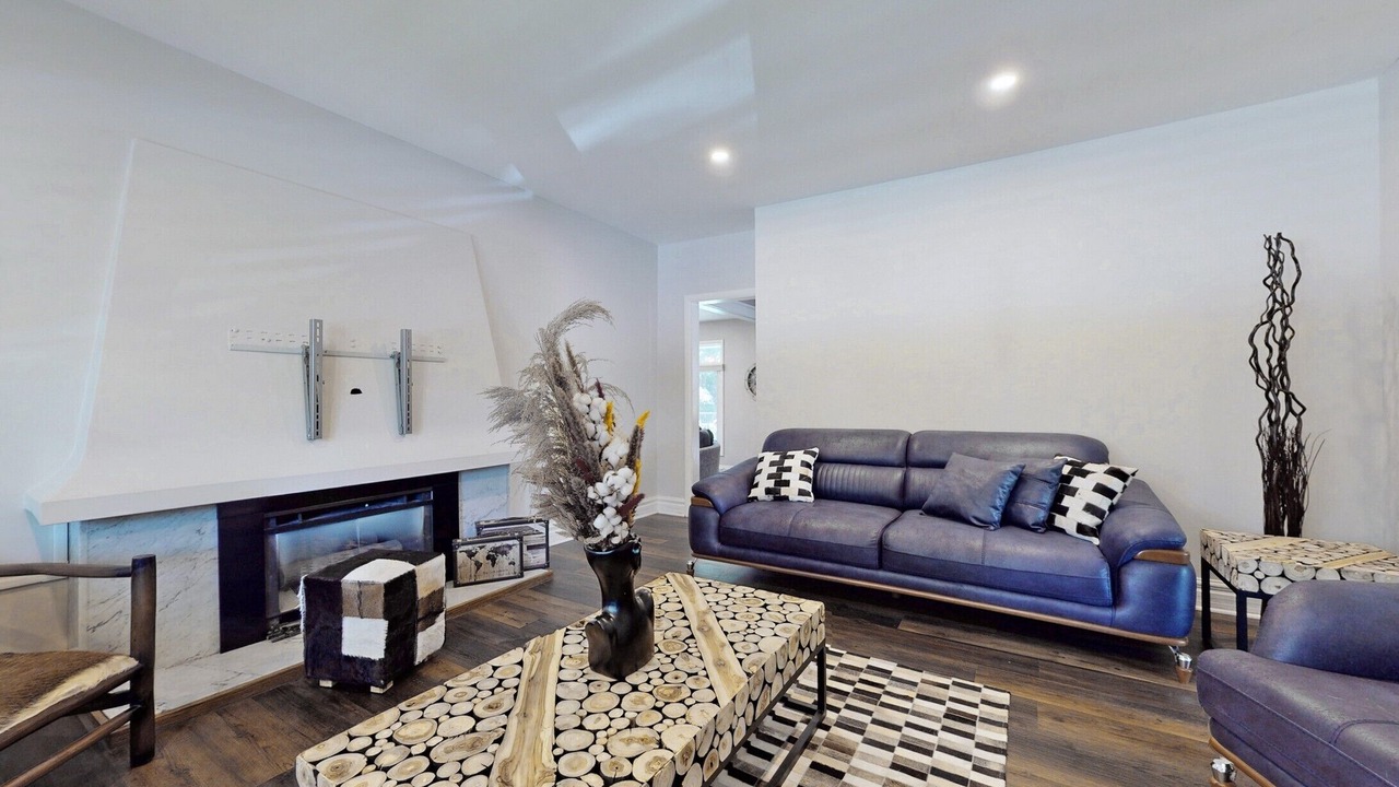 Photo of Livingroom in Niagara Falls