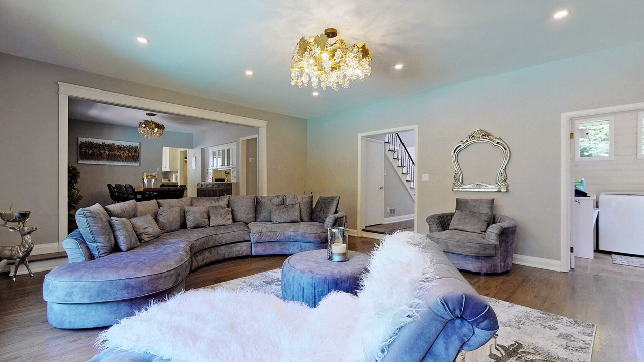 Photo of Livingroom in Niagara Falls