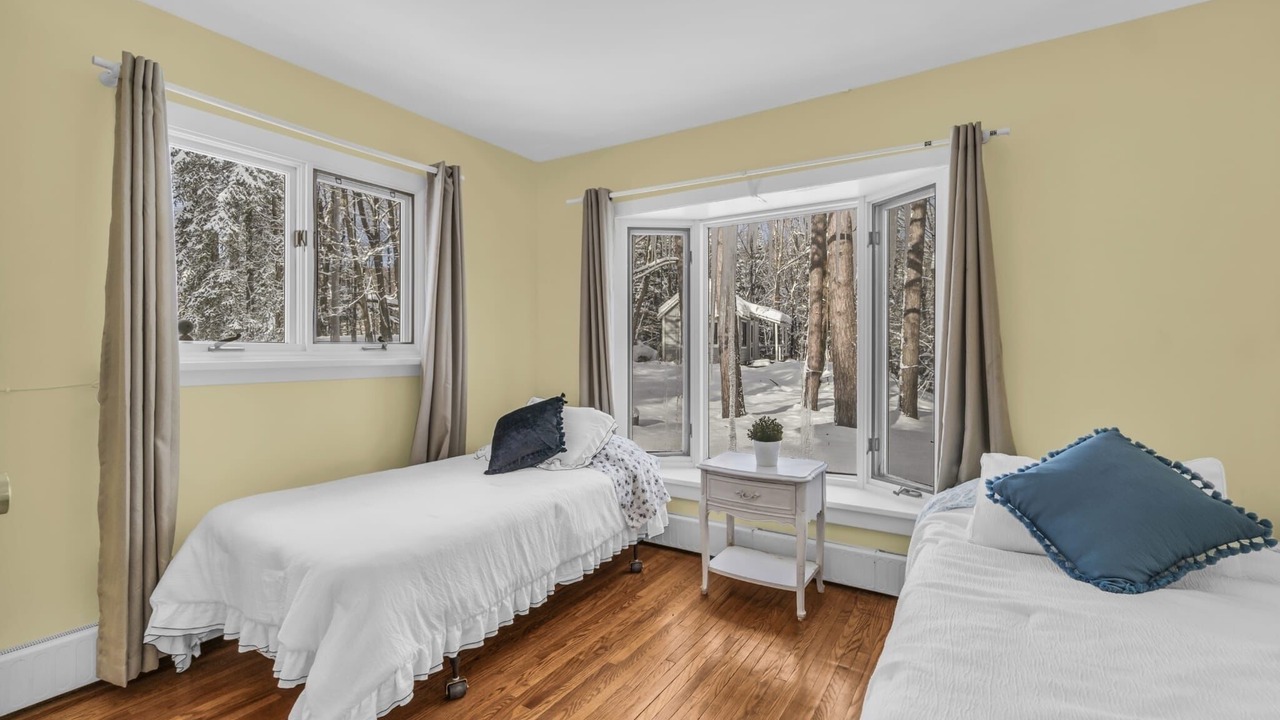 Photo of Bedroom in Utterson