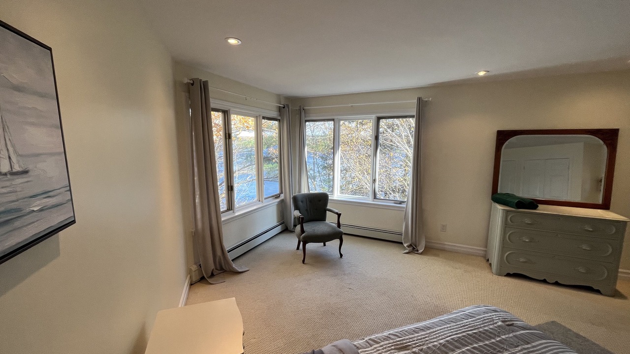 Photo of Bedroom in Utterson