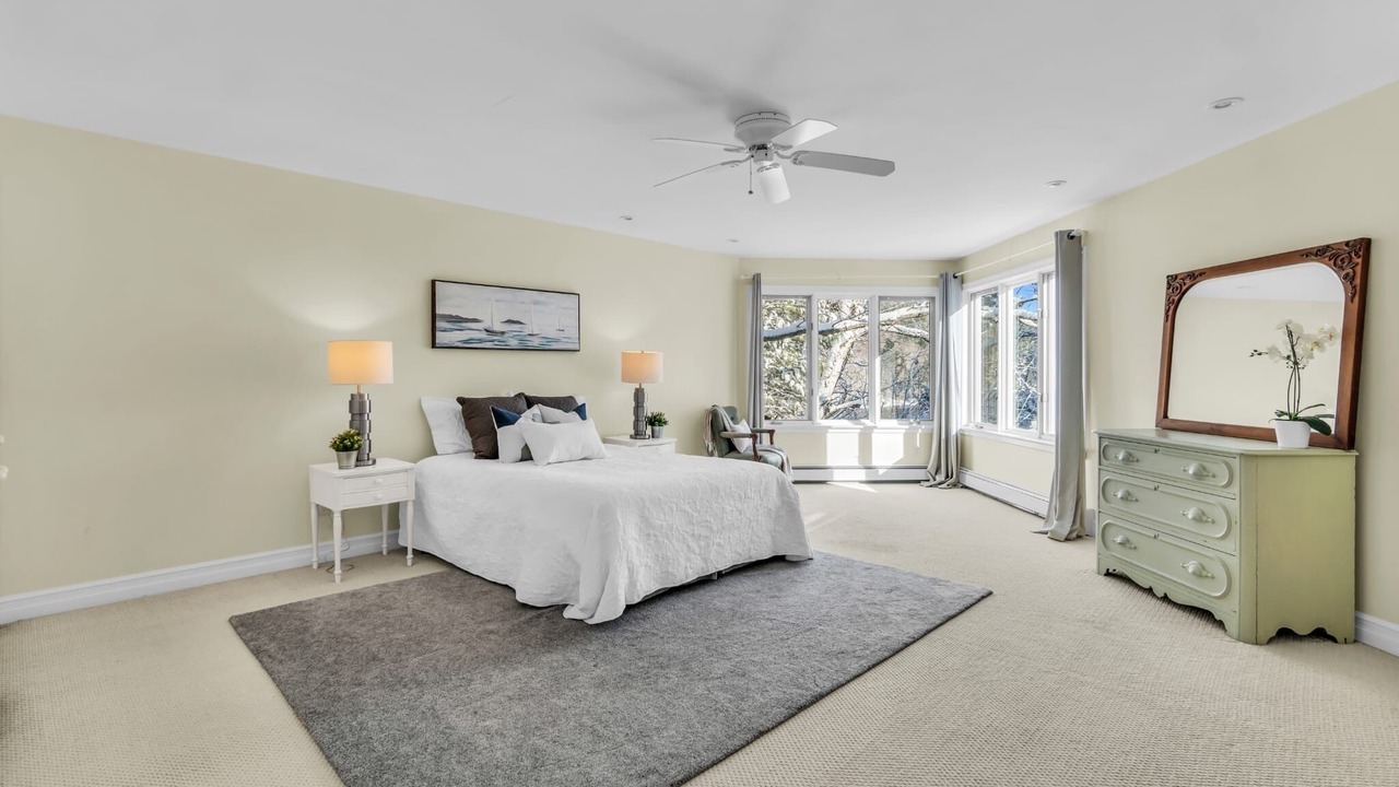 Photo of Bedroom in Utterson
