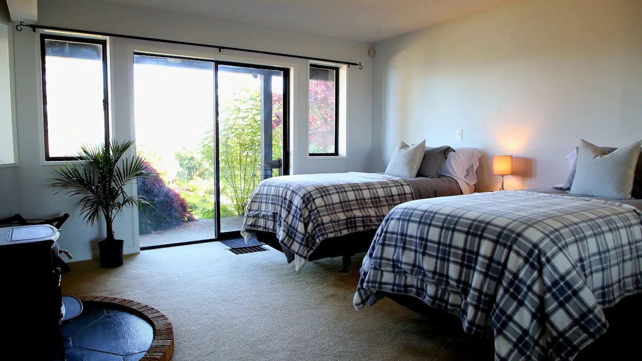 Photo of Bedroom in Juan de Fuca Electoral Area