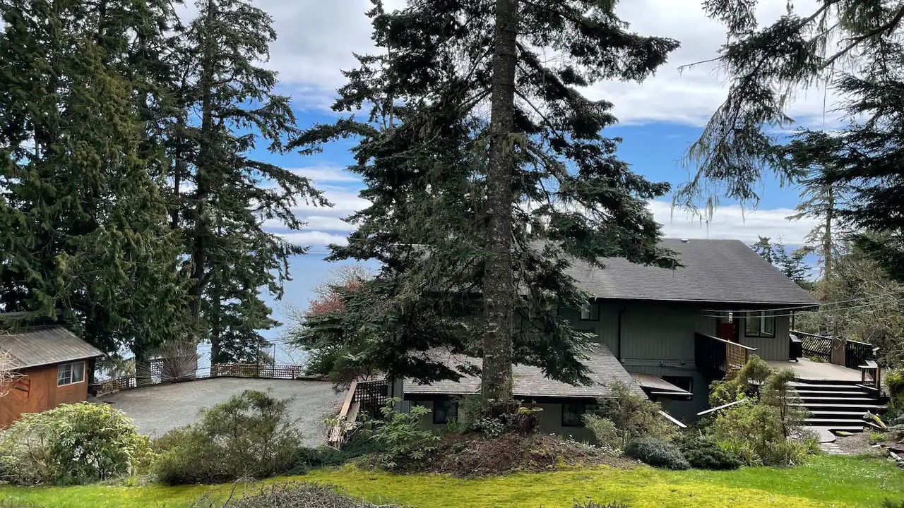 Photo of Outdoor in Juan de Fuca Electoral Area