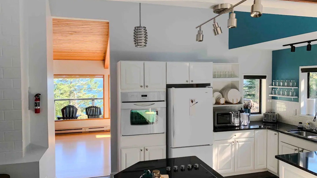 Photo of Kitchen in Juan de Fuca Electoral Area