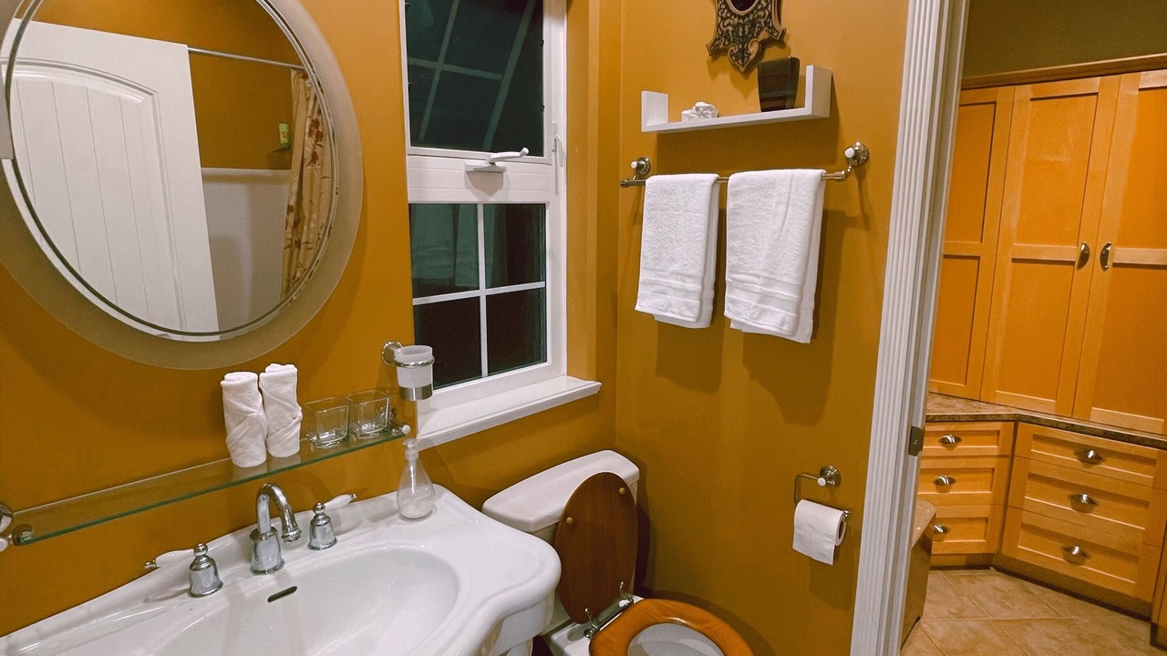 Photo of Bathroom in Campbell River