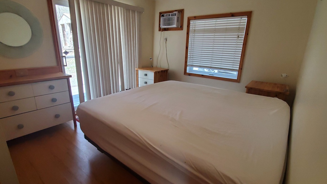 Photo of Bedroom in Lanark Highlands