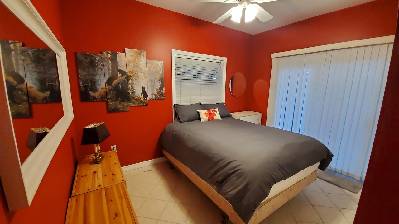 Photo of Bedroom in Lanark Highlands