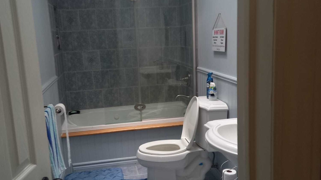 Photo of Bathroom in Melancthon