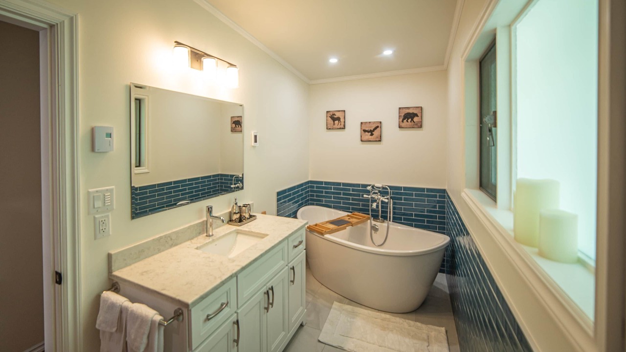 Photo of Bathroom in Ainsworth Hot Springs