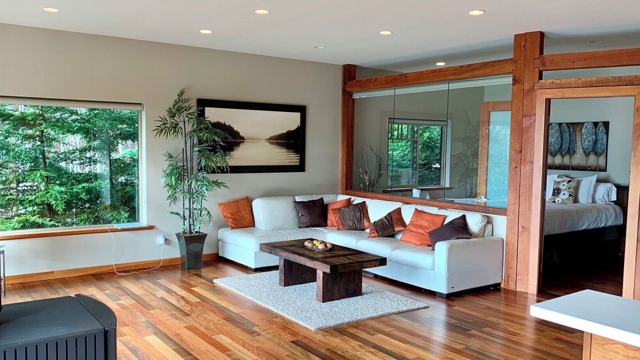 Photo of Livingroom in Otter Point