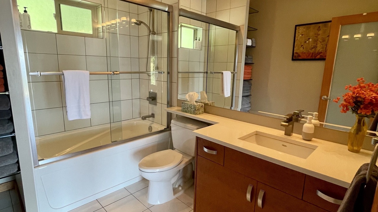 Photo of Bathroom in Otter Point
