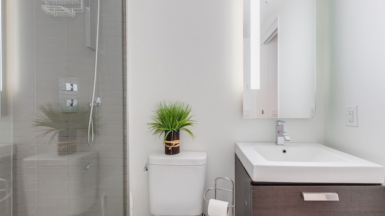Photo of Bathroom in Wellington Place