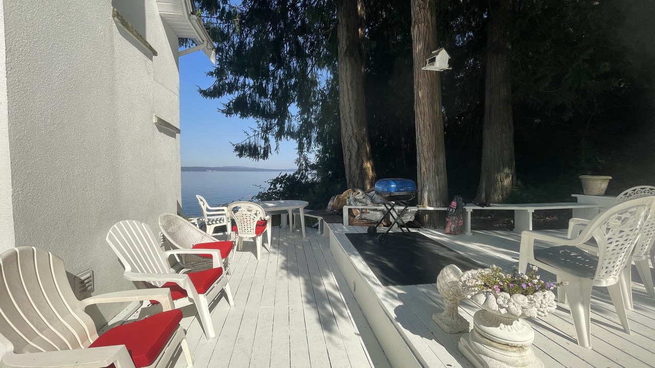 Photo of Patio Balcony in Chemainus