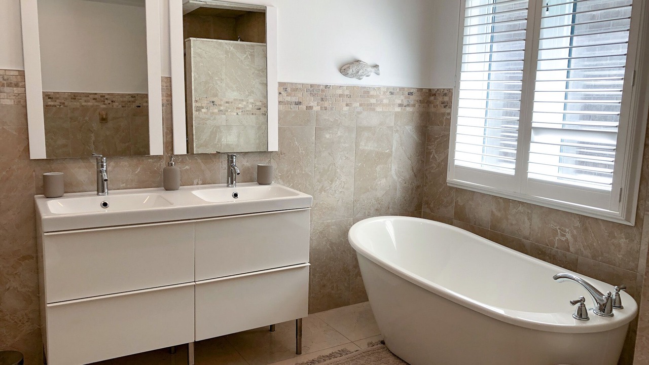 Photo of Bathroom in Etobicoke