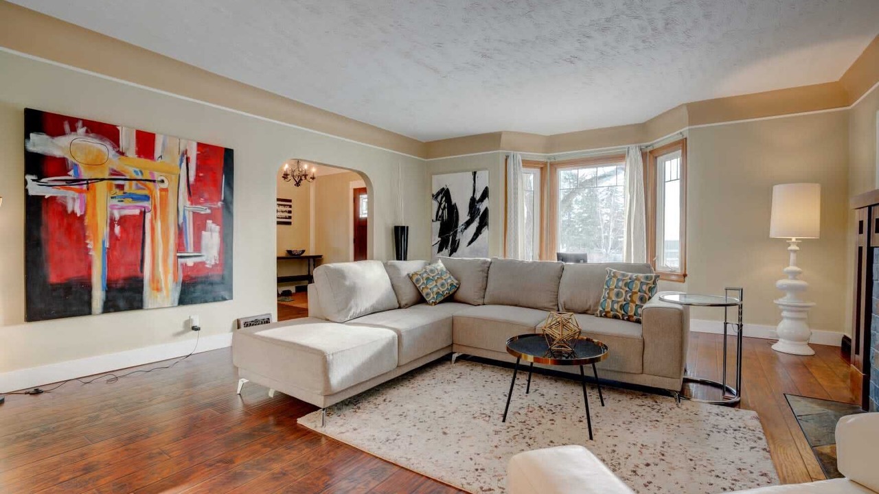 Photo of Livingroom in Southwest Calgary