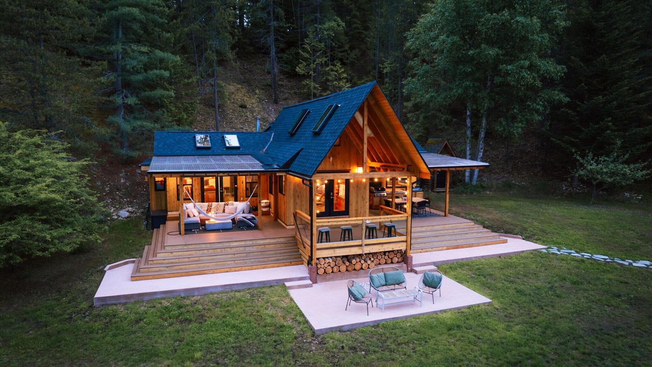 Photo of Outdoor in Nakusp
