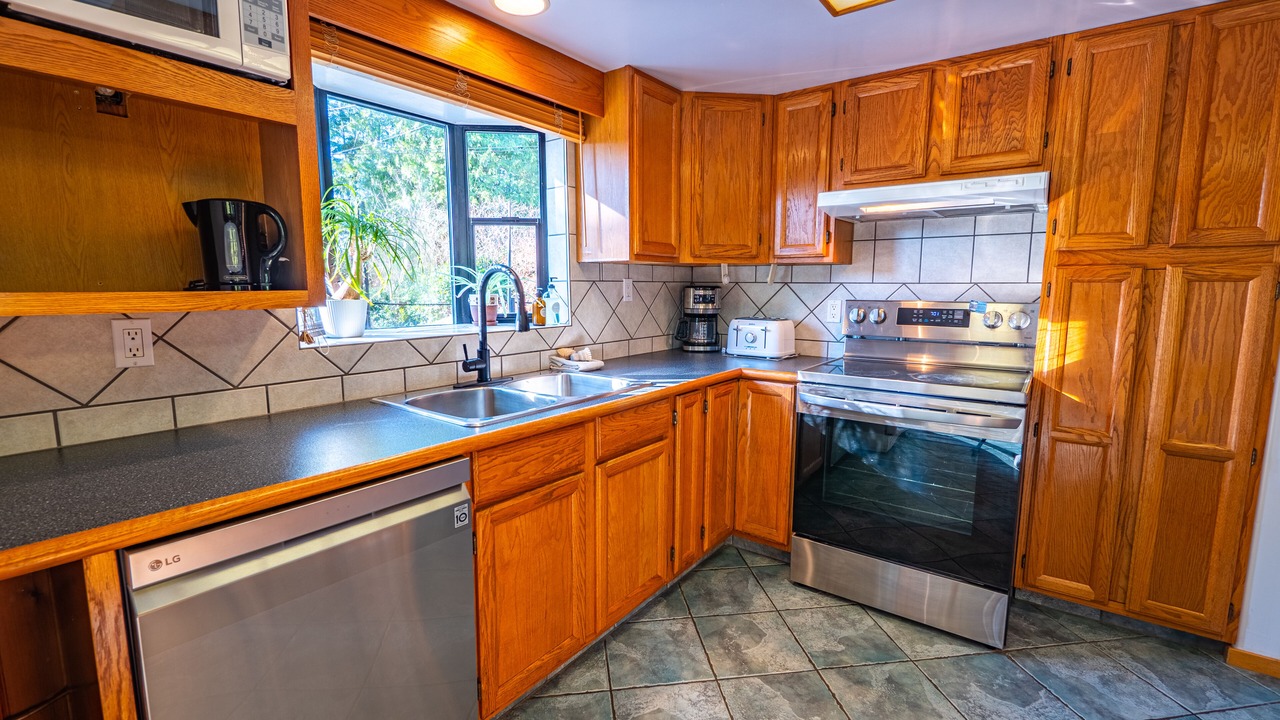 Photo of Kitchen in Ucluelet