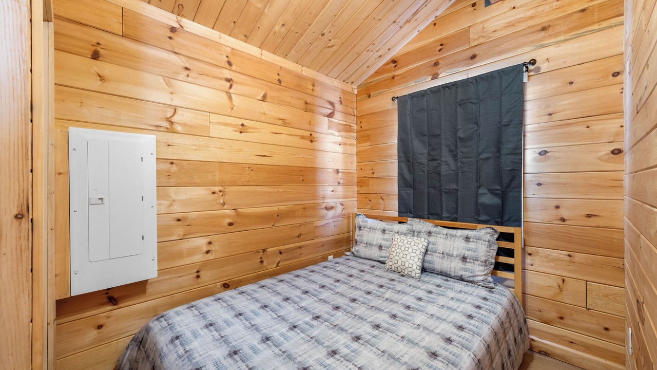 Photo of Bedroom in West Hants