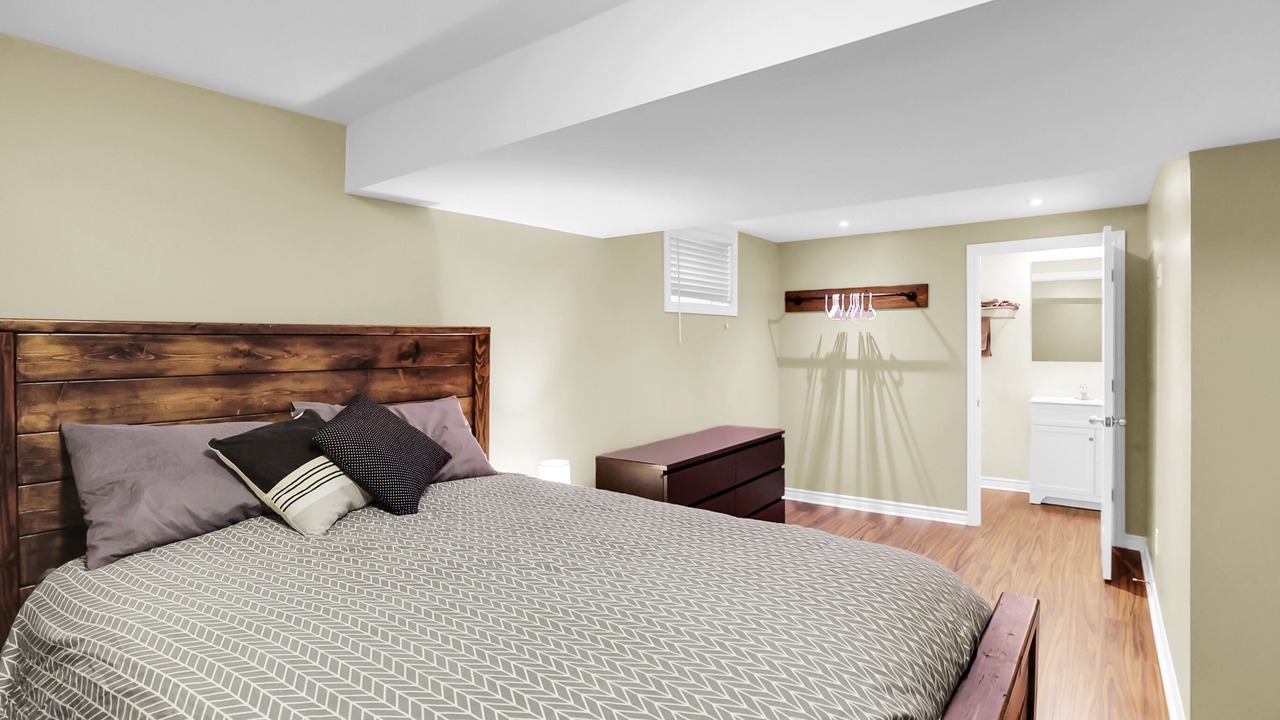 Photo of Bedroom in Niagara Falls