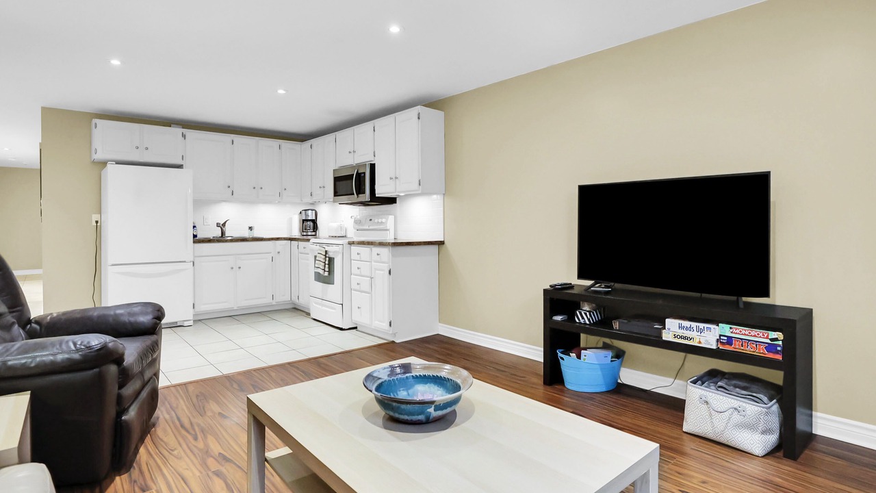 Photo of Livingroom in Niagara Falls