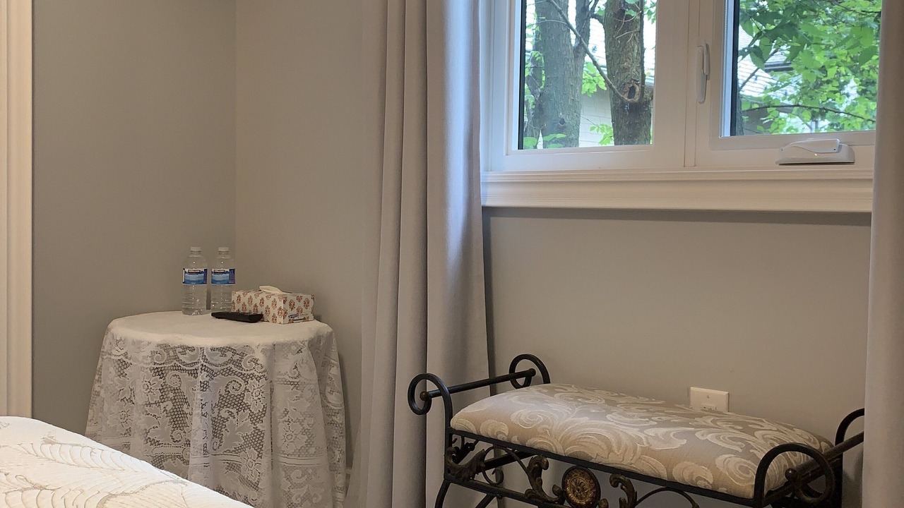 Photo of Bedroom in Niagara Falls