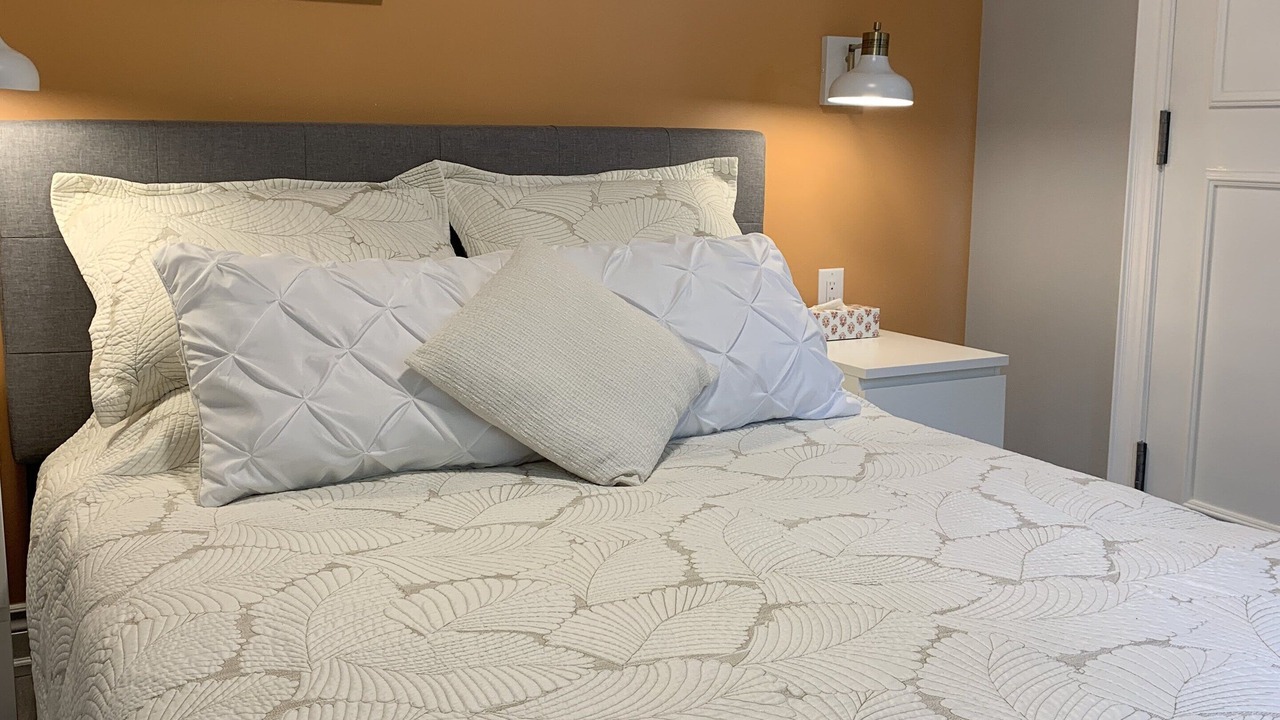 Photo of Bedroom in Niagara Falls