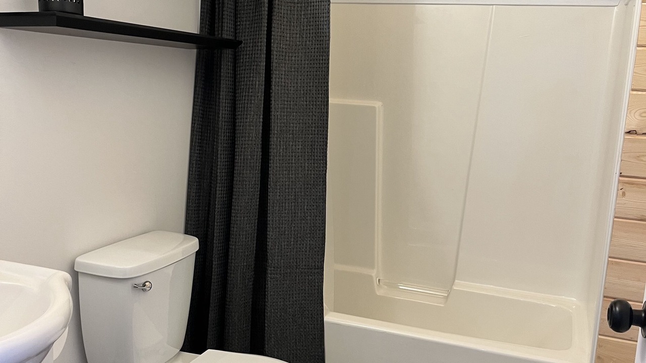 Photo of Bathroom in Mountain View