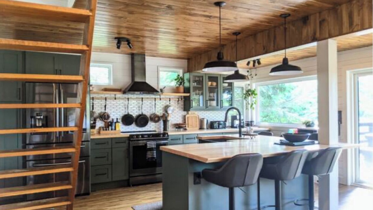 Photo of Kitchen in Algonquin Highlands