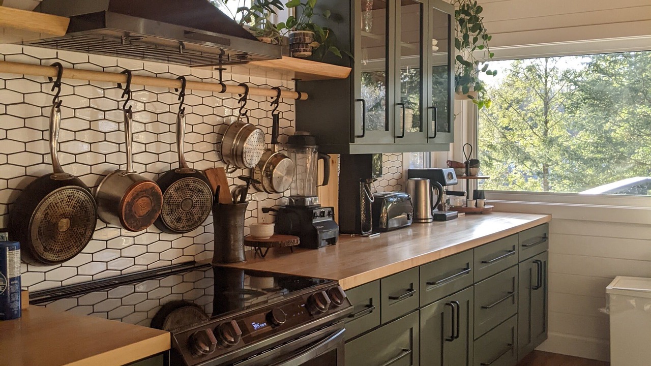 Photo of Kitchen in Algonquin Highlands