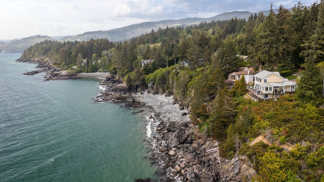 Photo of Outdoor in Juan de Fuca Electoral Area