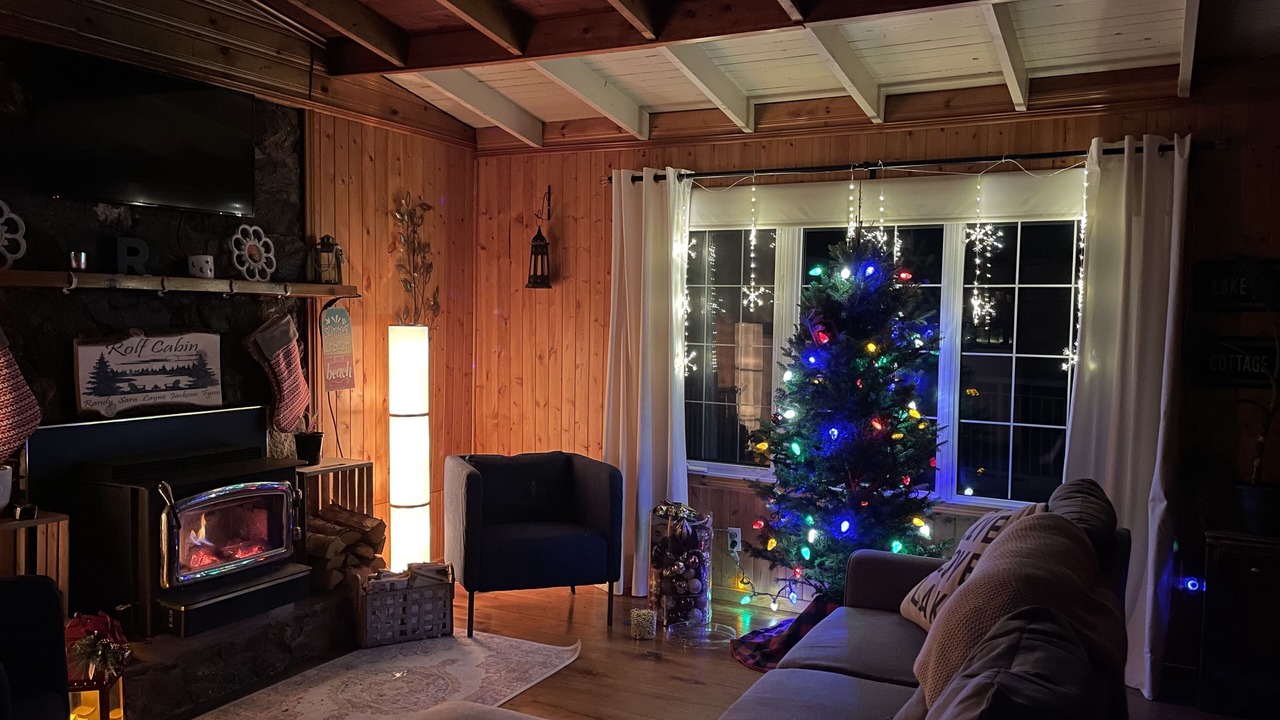 Photo of Livingroom in Central Alberta