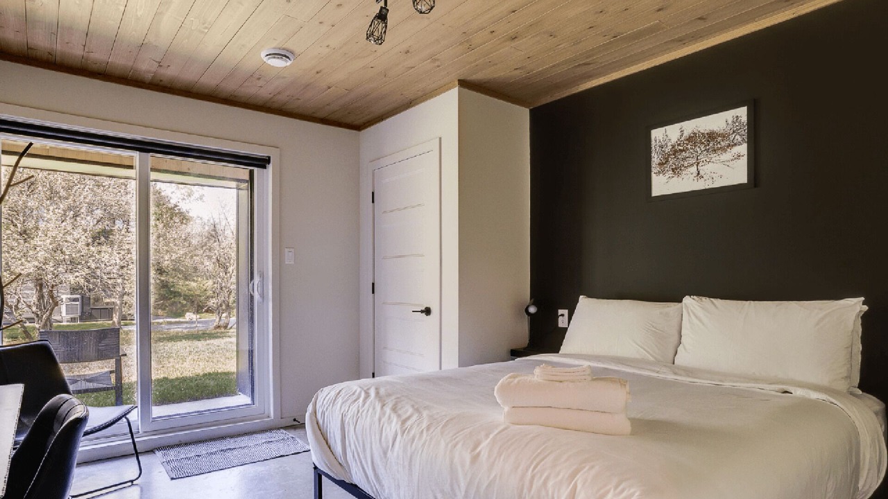 Photo of Bedroom in Shefford