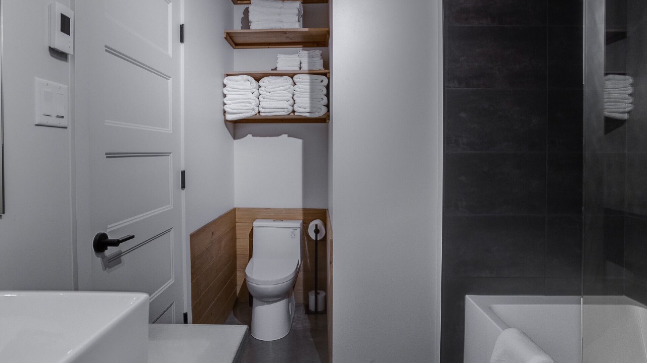 Photo of Bathroom in Shefford