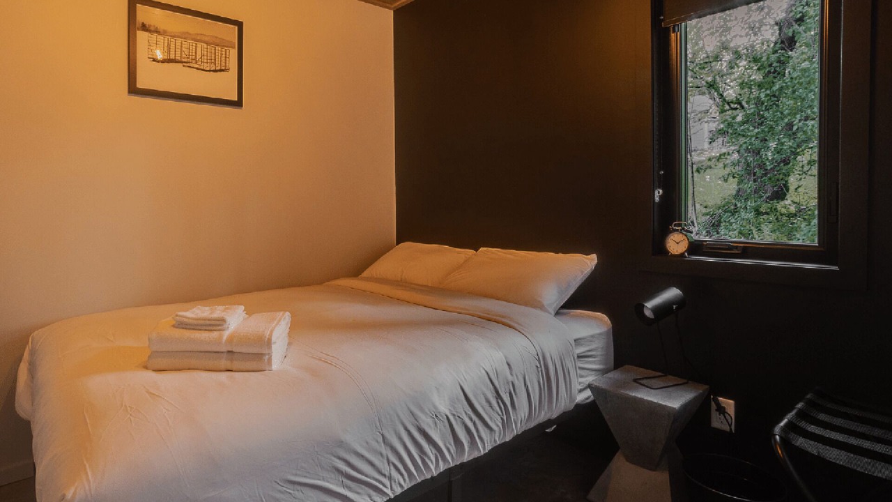 Photo of Bedroom in Shefford