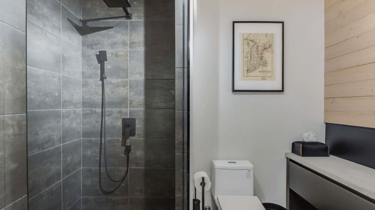 Photo of Bathroom in Shefford