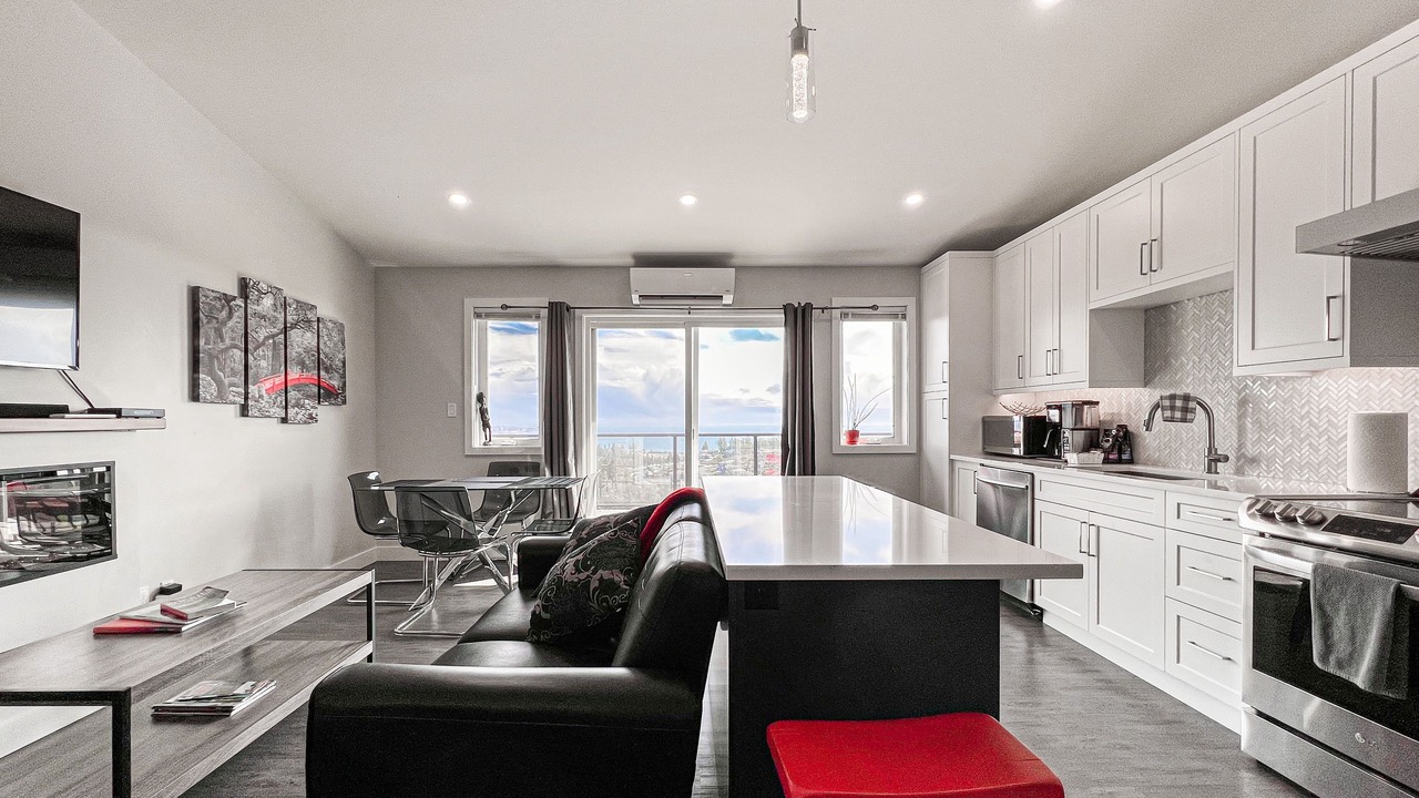 Photo of Kitchen in Colwood