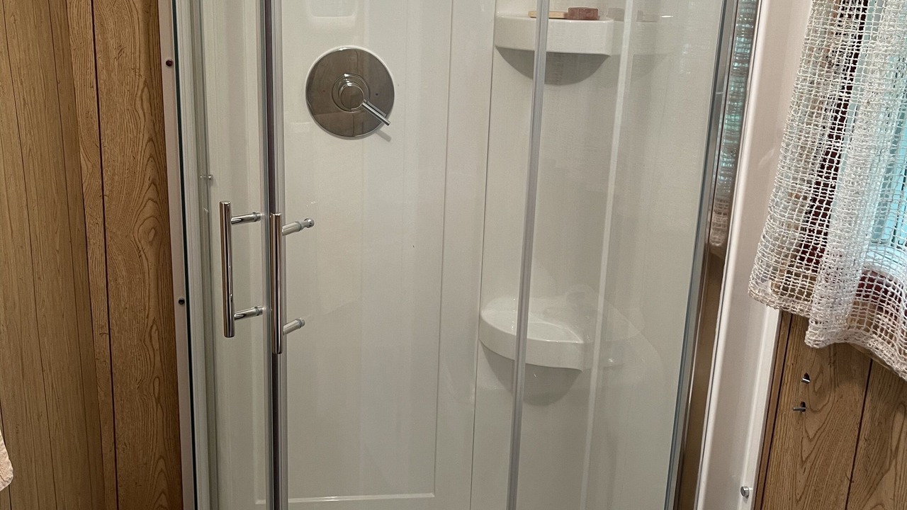 Photo of Bathroom in Chateau-Richer