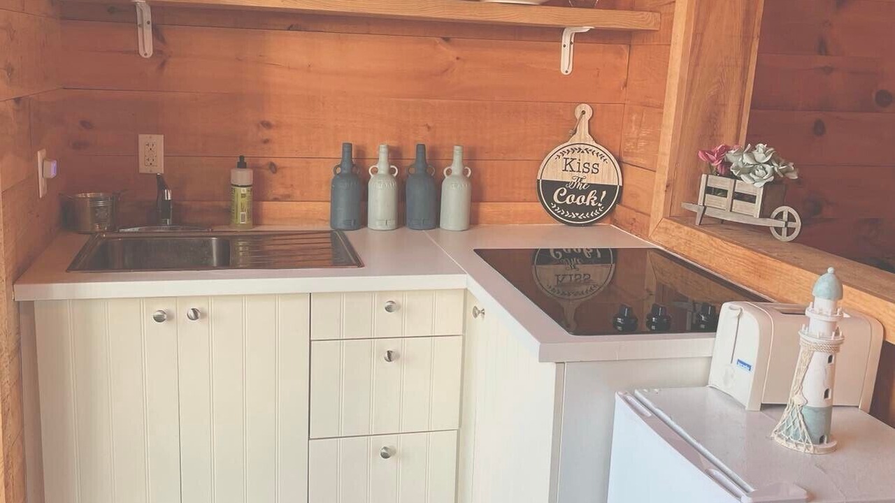 Photo of Kitchen in Muskoka Lakes