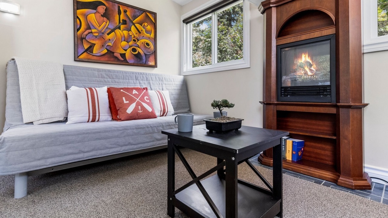 Photo of Livingroom in Dunnville