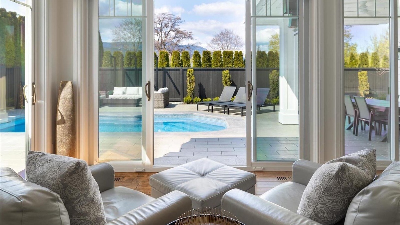 Photo of Livingroom in South Central
