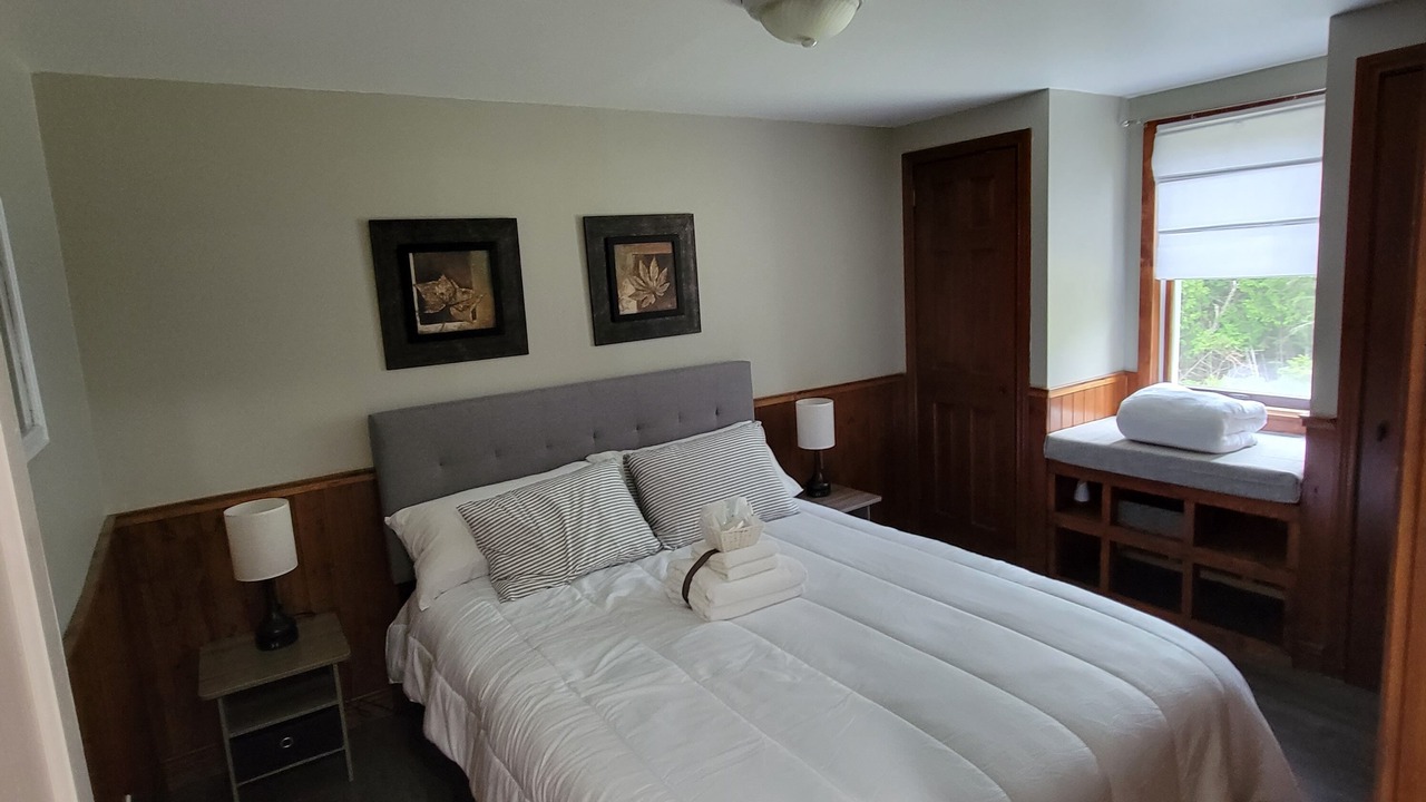 Photo of Bedroom in West Isles