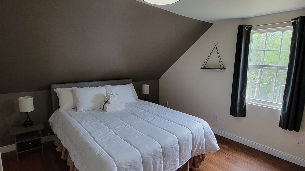 Photo of Bedroom in West Isles