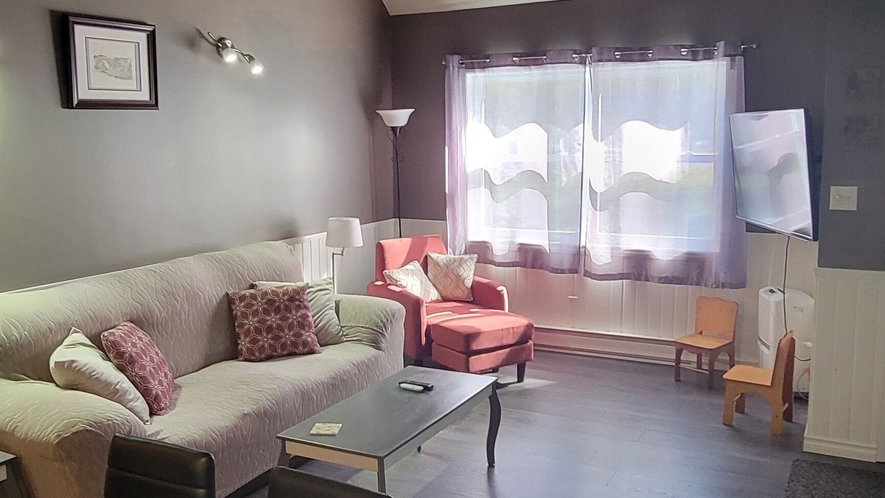 Photo of Livingroom in West Isles