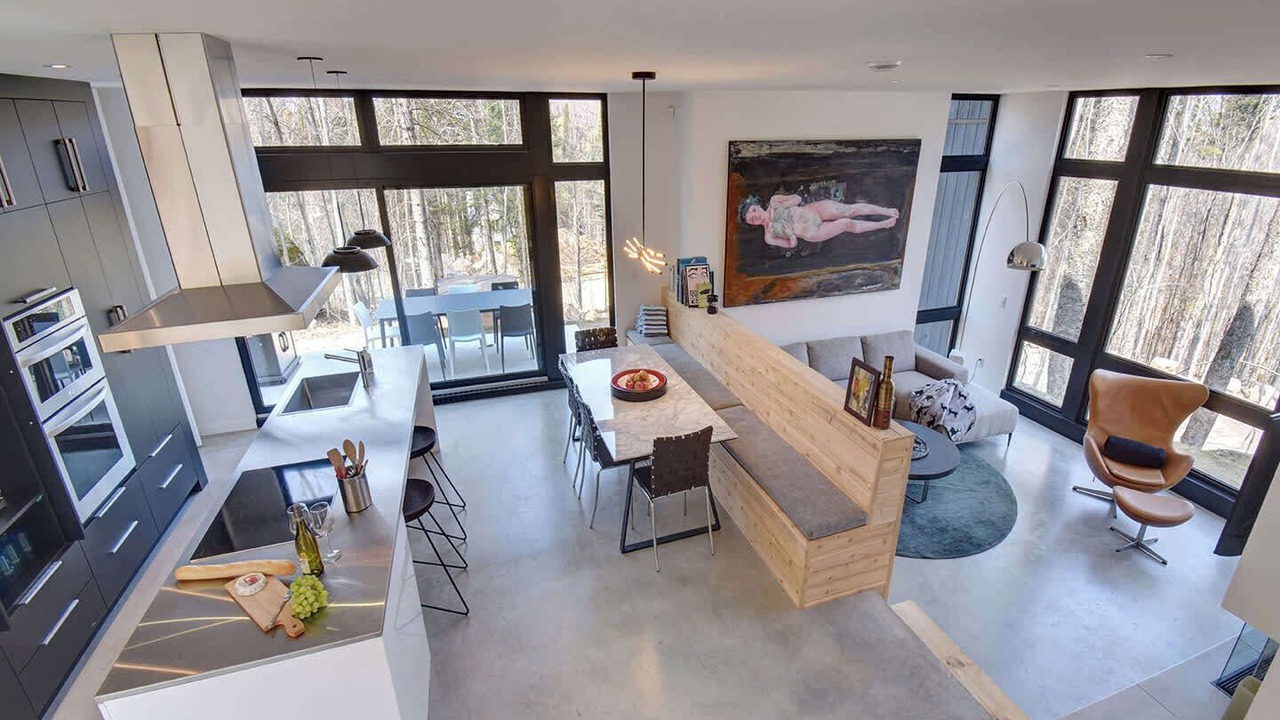 Photo of Livingroom in Lac-Superieur