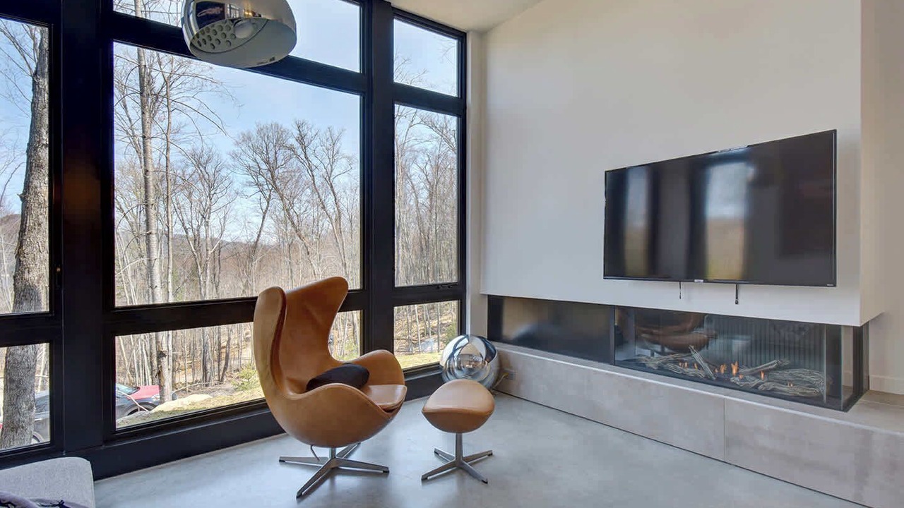 Photo of Livingroom in Lac-Superieur